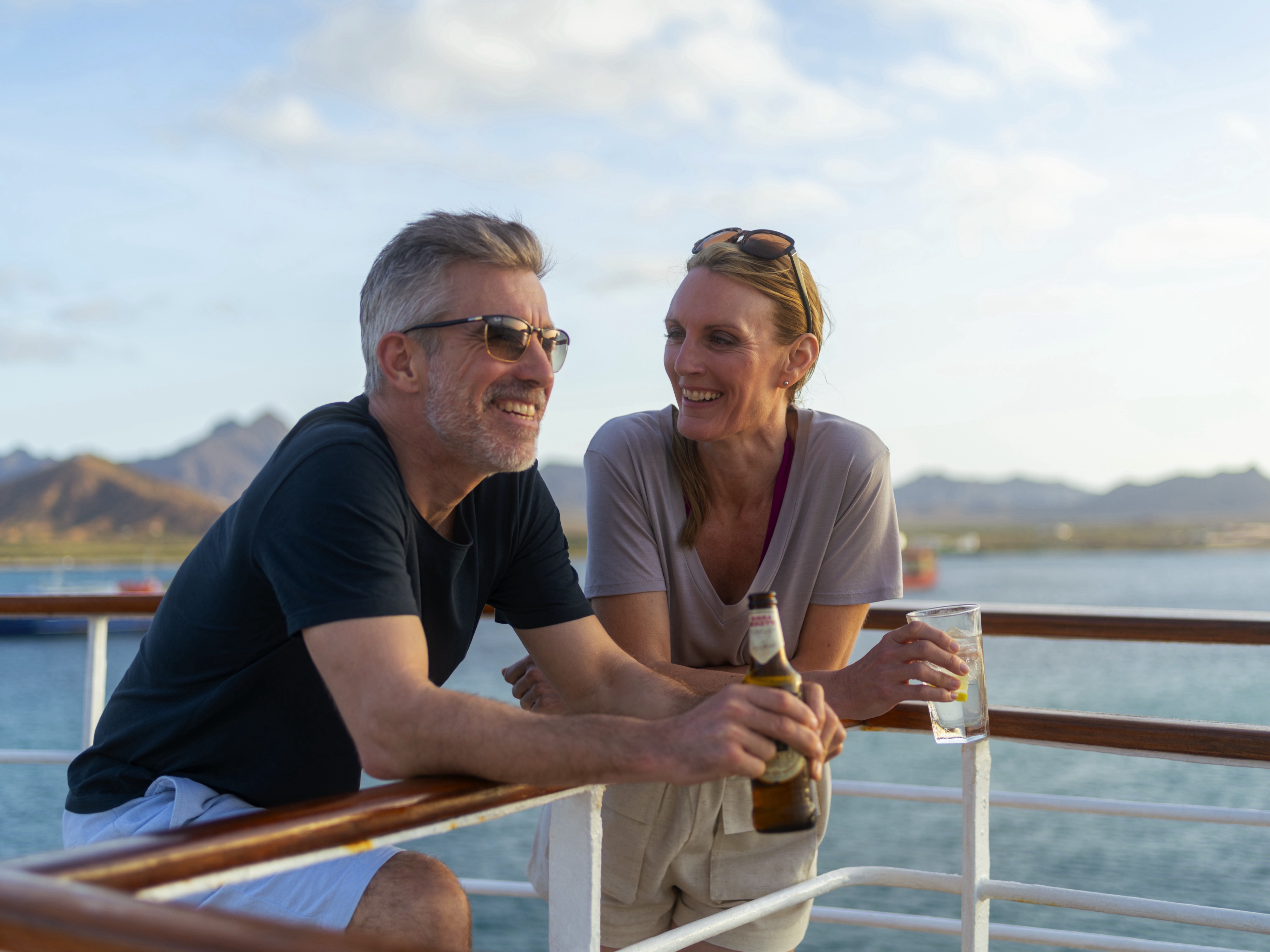 Ambience - Consulate Bar